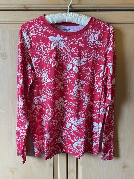 Lands' End Tops - Lands End Red toile ladies small top Relaxed Fit Long Sleeve